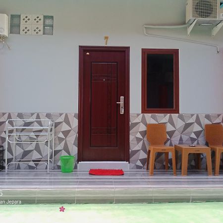 Homestay Premium 45 Jepara Eksteriør billede