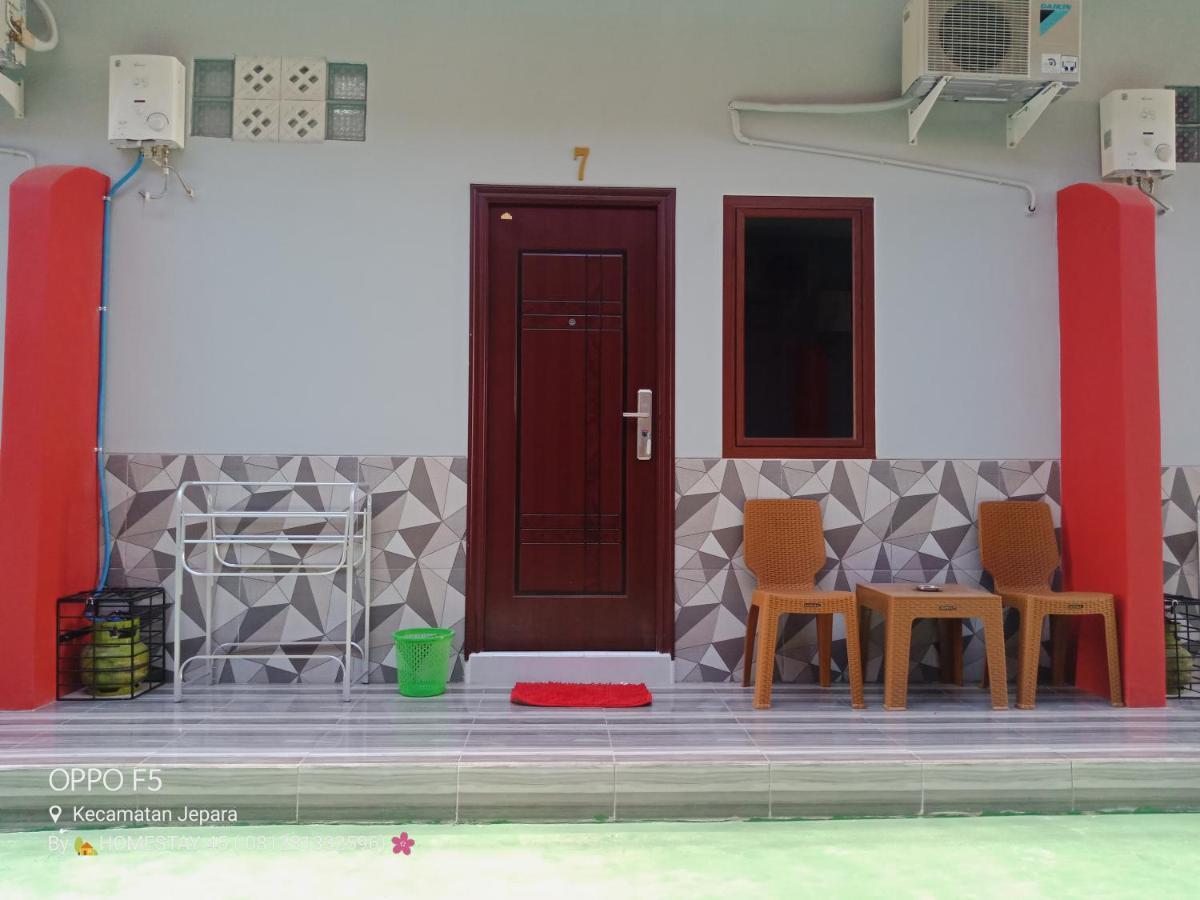 Homestay Premium 45 Jepara Eksteriør billede
