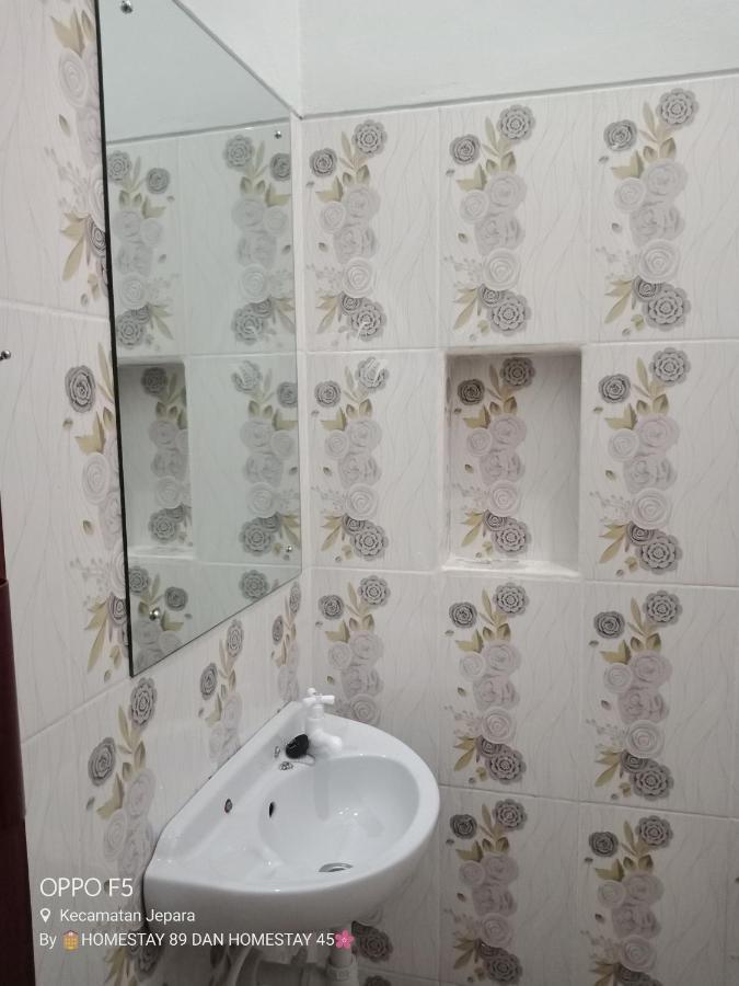 Homestay Premium 45 Jepara Eksteriør billede