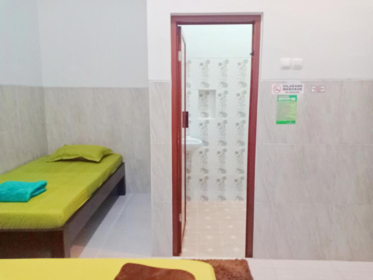Homestay Premium 45 Jepara Eksteriør billede